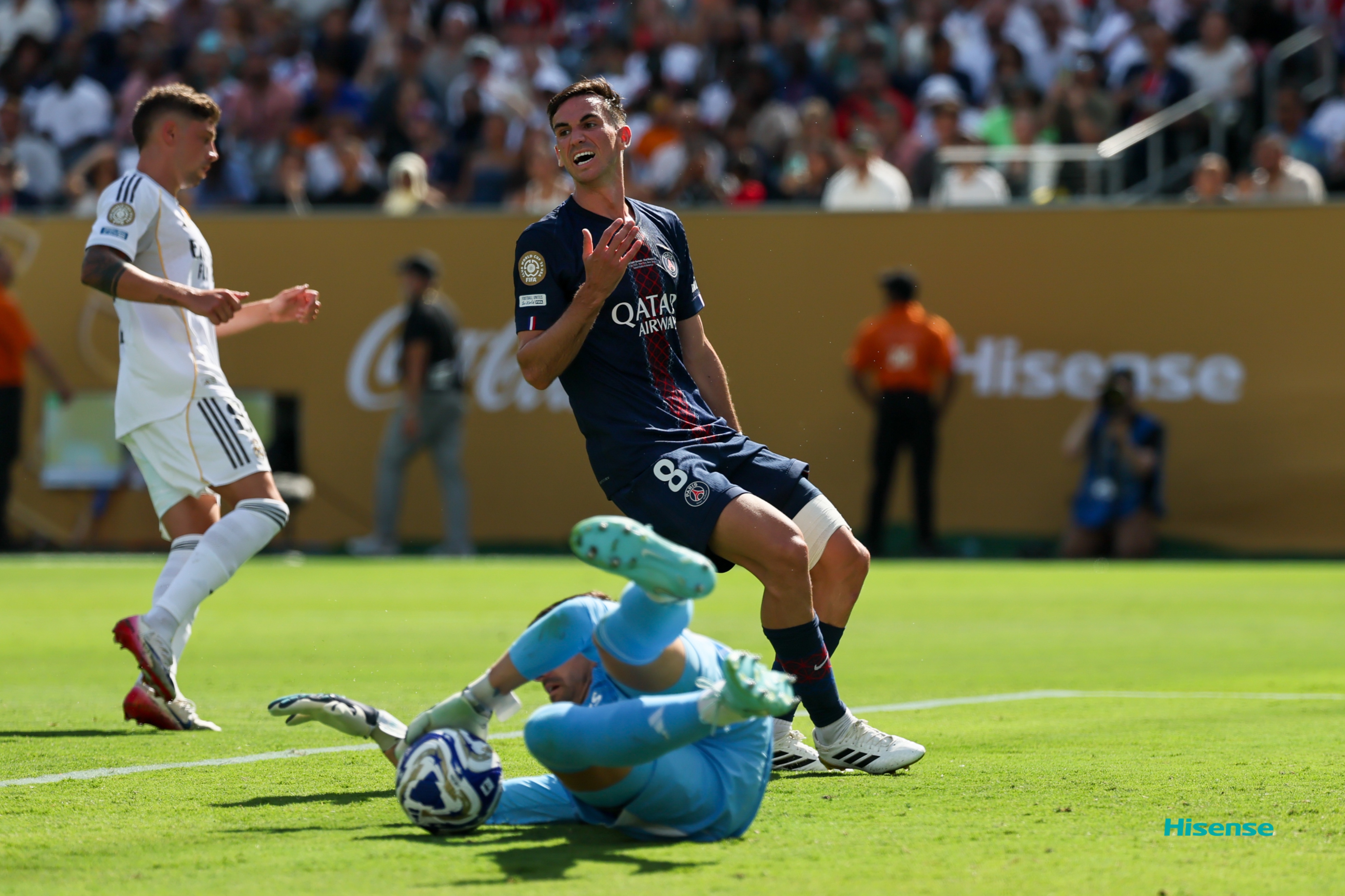 欧洲杯预选赛出现惊艳两回合，冷门双方一胜一负