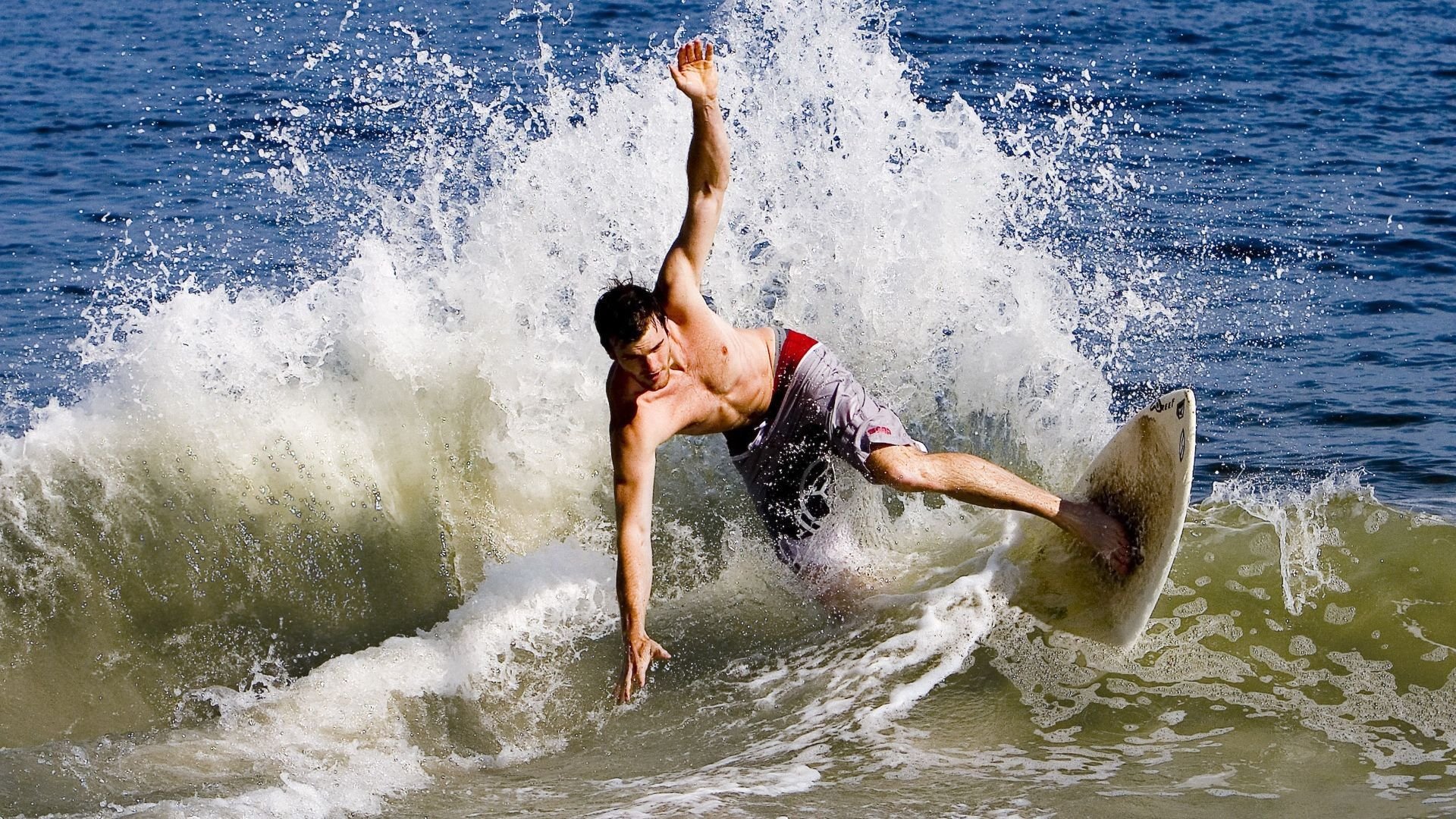 独行者的独舞，当勇士踏平浙江，当浓眉在抢七加冕为王